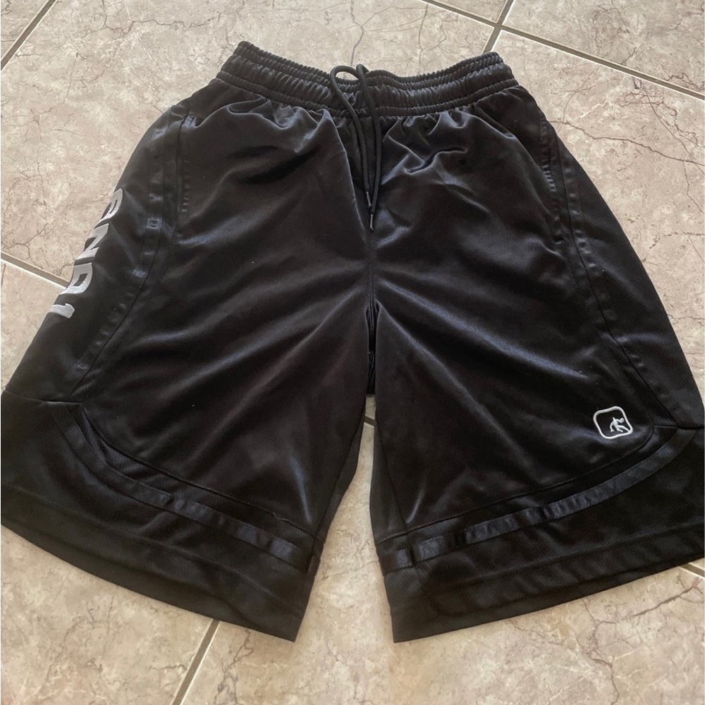 And1 Mens Basketball Gym Workout Shorts Adjustable Waist S Black